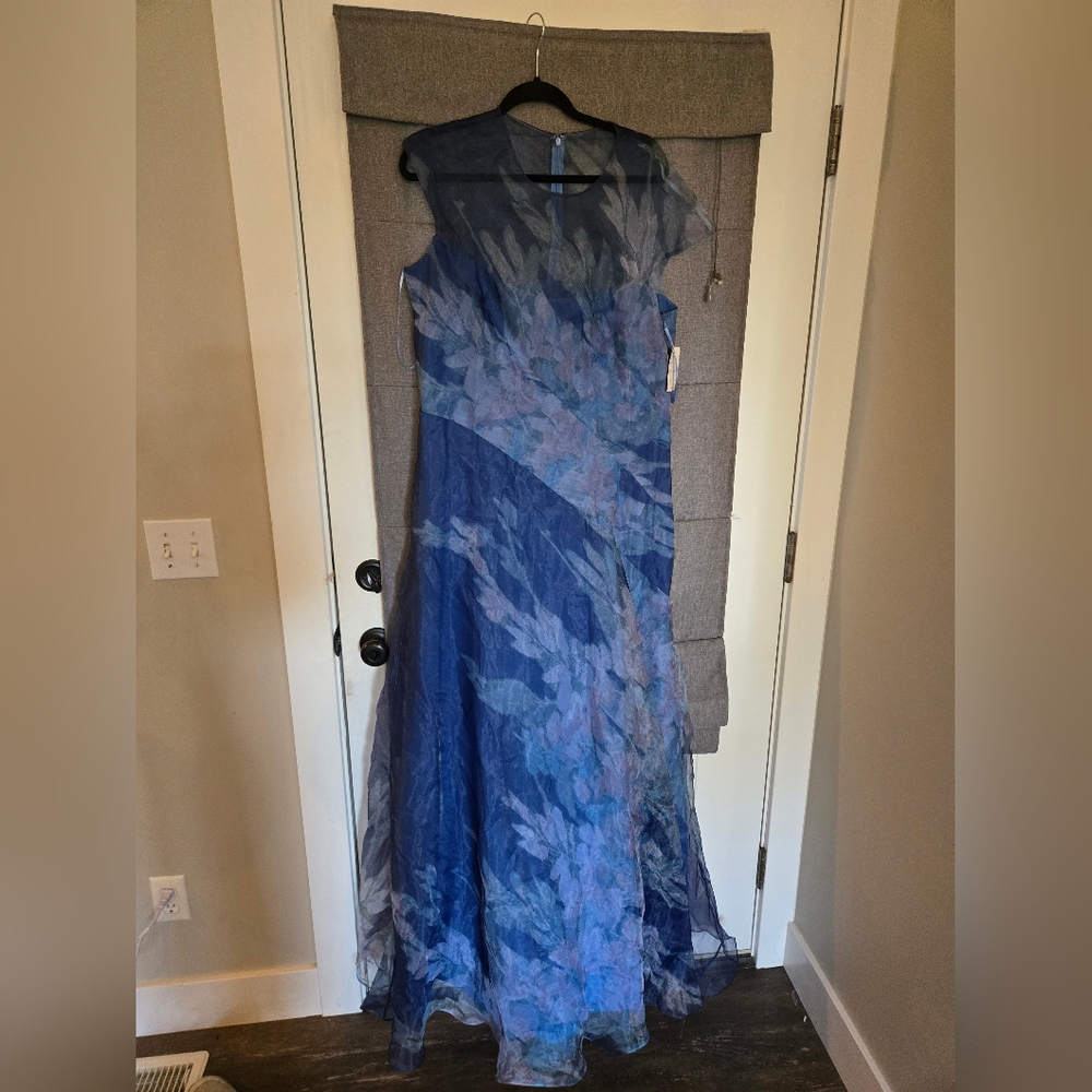 Rene Ruiz Blue Floral  organza formal gown Dress - Picture 2 of 12